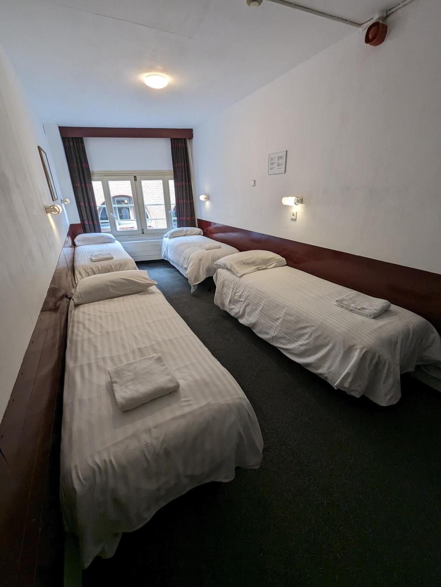 Budget Hotel Ben อัมสเตอร์ดัม ภายนอก รูปภาพ