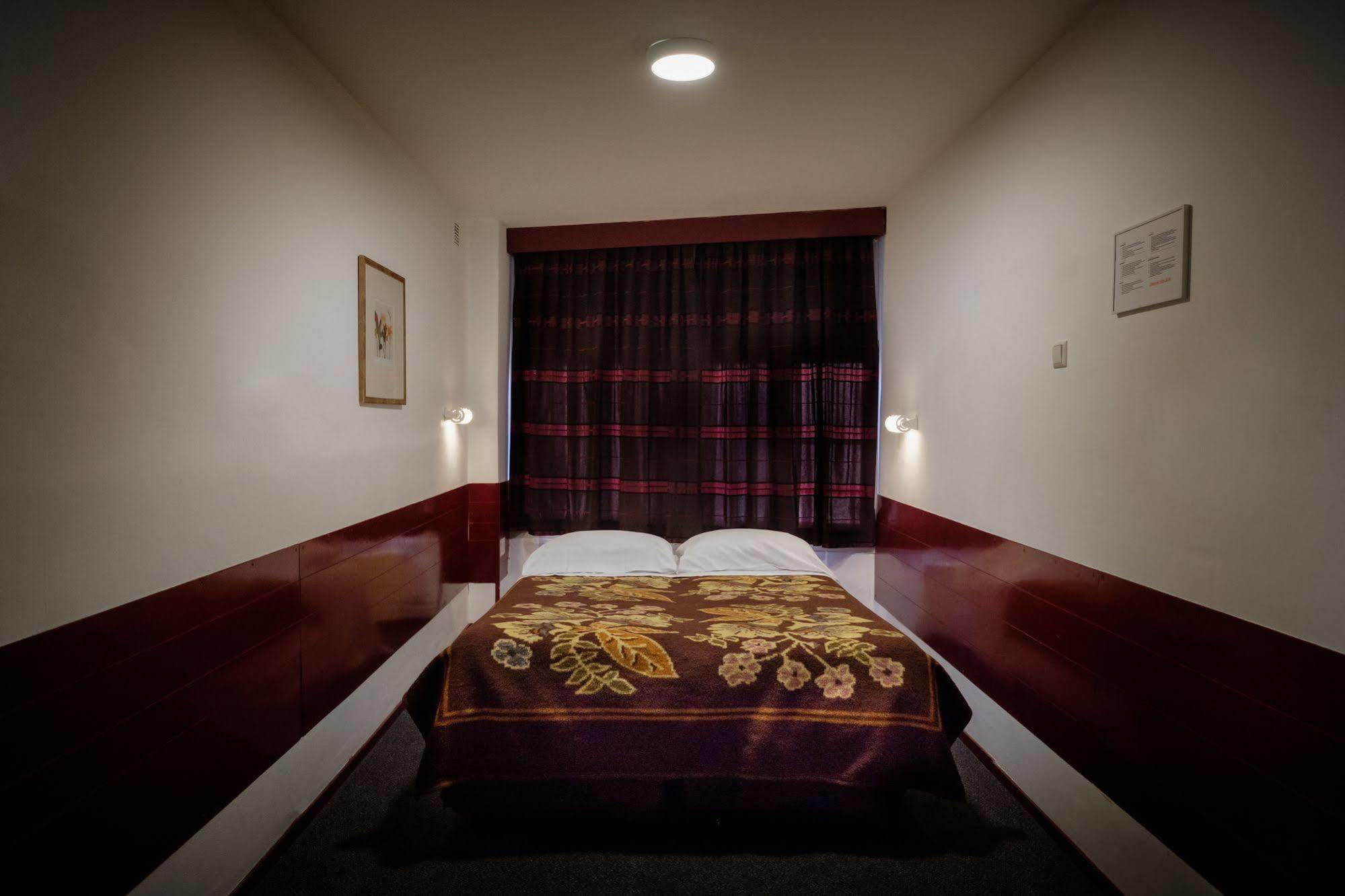 Budget Hotel Ben อัมสเตอร์ดัม ภายนอก รูปภาพ